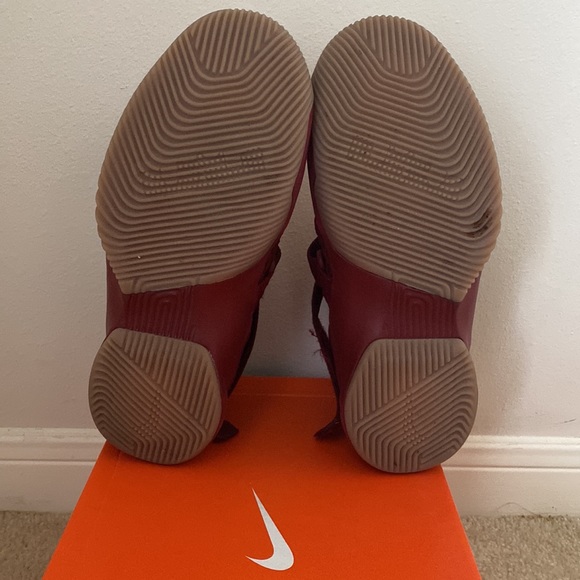 Nike LeBron Soldiers - Picture 4 of 5